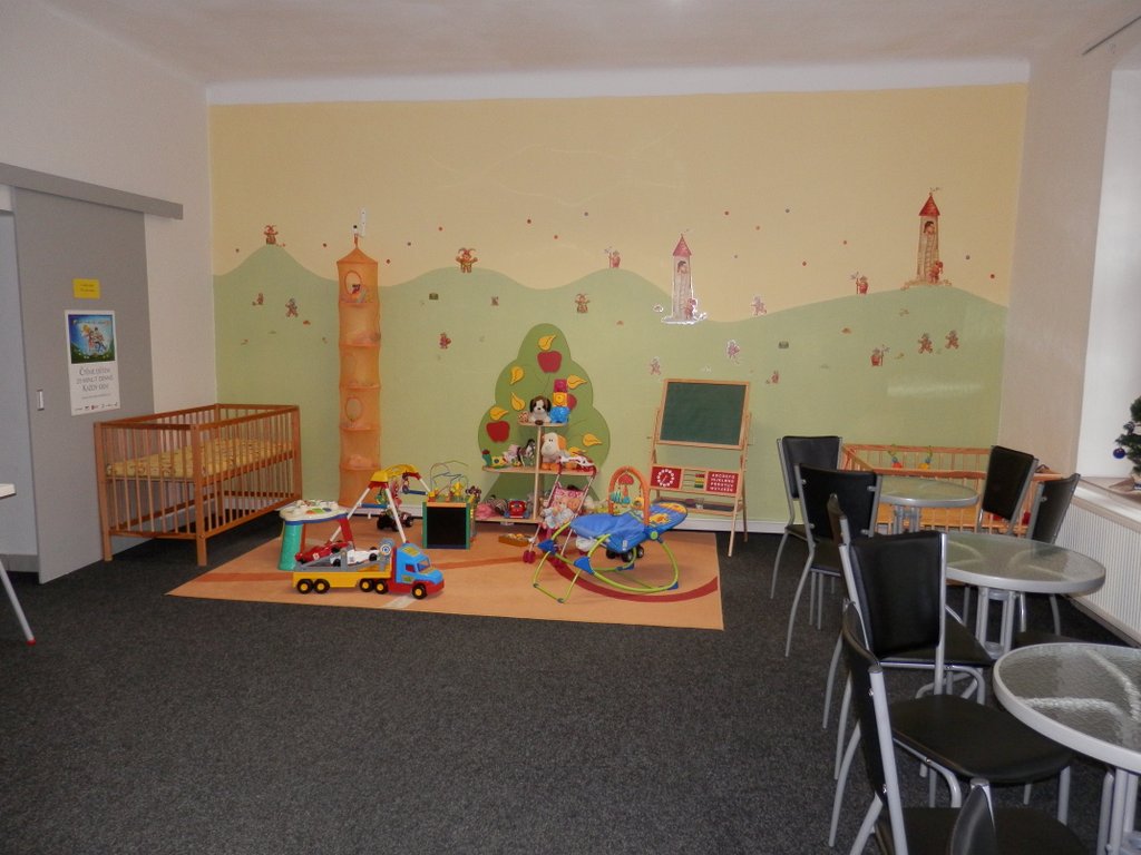 Dětská herna a posezení pro rodiče s občerstvením