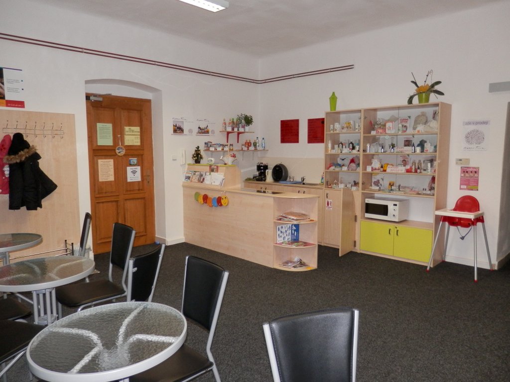 Prodejní pult - věci pro miminka, batolata, přírodní kosmetika, overbally, míčky na míčkování, látkové pleny